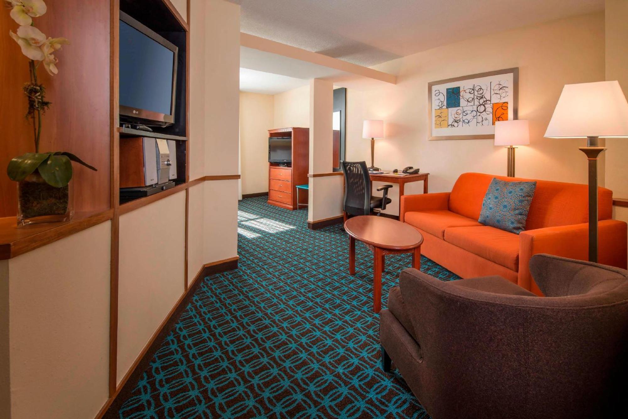 Fairfield Inn & Suites By Marriott Williamsburg Ngoại thất bức ảnh